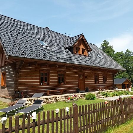 Apartmany U Vlcich Jam Petrowitz Exterior photo